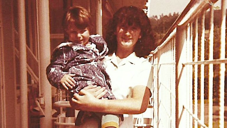 Marlies Klob früher: So sahen Krankenschwestern im Jahre 1979 aus.